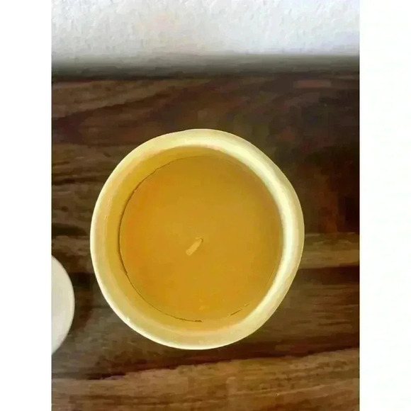 NEW Rae Dunn TWEET HEART Yellow Lemon Meringue Candle with chick topper/lid - Picture 2 of 5